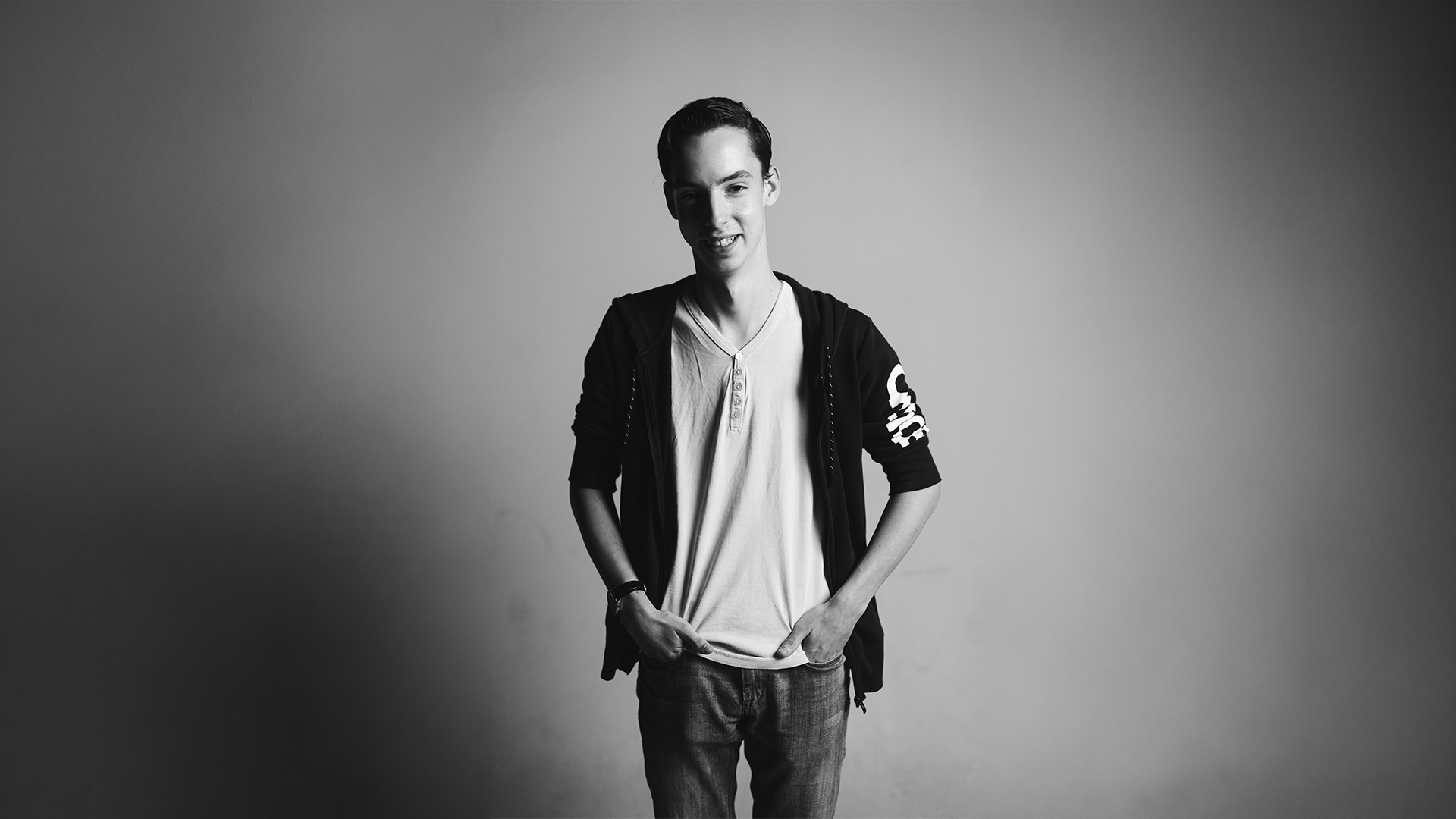 Paul van Elswijk - Header Visual